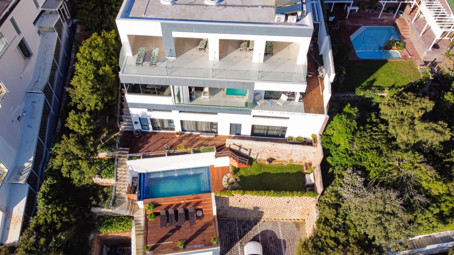 11 Bedroom Property for Sale in Camps Bay Western Cape